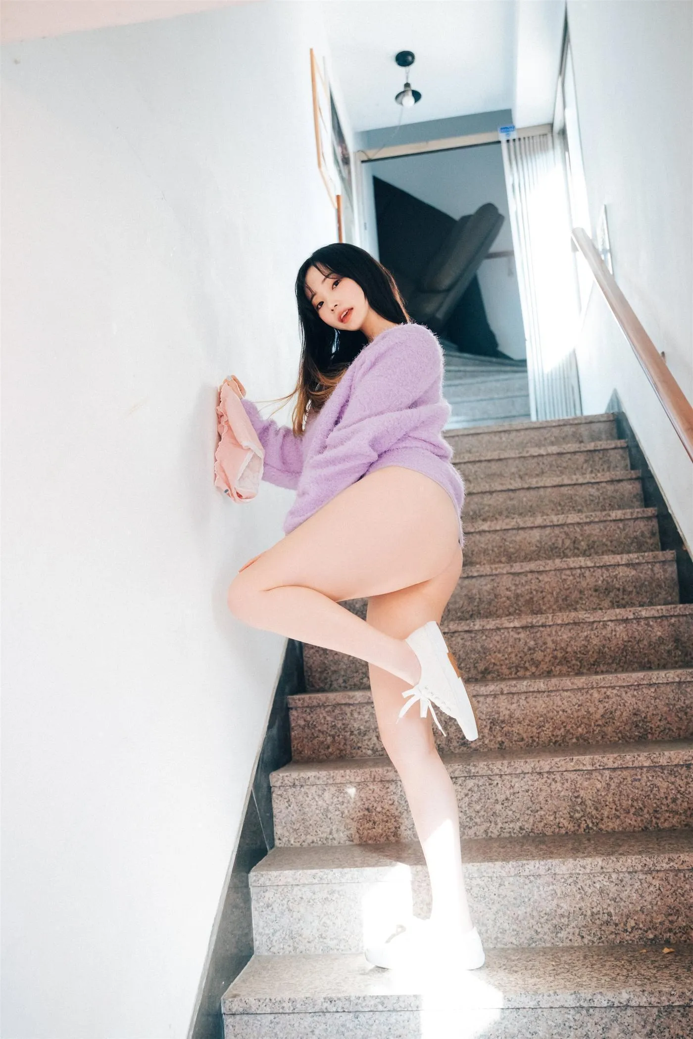 Bambi밤비 – NO.88 [Loozy] Cafe Alba[22] [53P]插图6